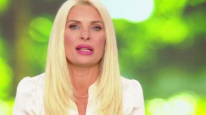 Η Ελενη Μενεγακη &amp; η ατακα για την πεθερα της στον αερα της εκπομπης