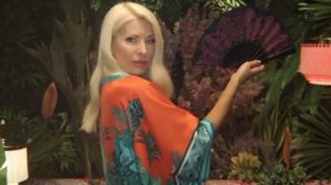 Ελενη Μενεγακη | Μολις κυκλοφορησε το τρειλερ της εκπομπης της | Δειτε το βιντεο