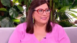 Η Σμαρω Σωτηρακη αναλυει στην "Ελενη" τις αστρολογικες προβλεψεις για τον μηνα Ιουλιο