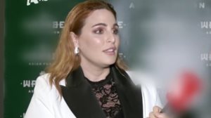 Η αντιδραση της Εβελινας Νικολιζα σε ερωτηση για τη Ναταλια Γερμανου: &quot;Δεν θελω να πω ψεματα&quot;