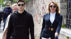 Τατιανα Στεφανιδου: Δειχνει το σπιτι του γιου της στο Λονδινο: «Η αθανατη Ελληνιδα μανα»
