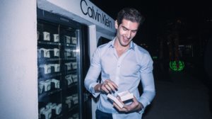 Η Calvin Klein, Inc. γιορτασε τα εγκαινια του νεου lifestyle καταστηματος της στο River West