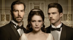 Grand Hotel | Ο Πετρος ξυπναει απο το κωμα και λεει μια και μονη λεξη: "Αλικη"...