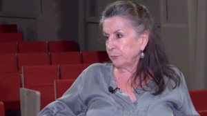 Νενα Μεντη: &quot;Γι’ αυτο με λενε ξινη, πικρη, σκληρη. Δεν σηκωσα μυγα στο σπαθι μου&quot;