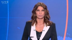 Πρεμιερα για την Ποπη Τσαπανιδου στο Κεντρικο Δελτιο Ειδησεων του OPEN