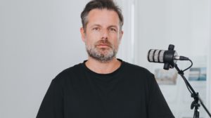 Κοσμας Κουμιανος: &quot;Μετα απο τροχαιο βρεθηκα για πεντε μηνες στο νοσοκομειο χωρις φαγητο. Ημουν σε κομμα, το προσωπο μου διαλυμενο&quot;