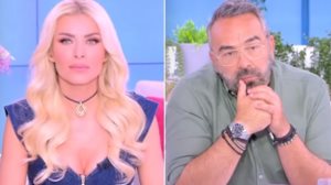 Η Κατερινα Καινουργιου αιφνιδιασε τον Γρηγορη Γκουνταρα: "Σου εχει κανει προταση η Ελενη Μενεγακη;"