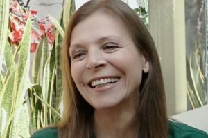 Σπάνια βραδινή έξοδος για τη Ράνια Σχίζα με τον σύζυγο της - εικόνα 4