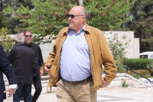 Κατερίνα Καινούργιου κατά Αχιλλέα Μπέου: "Σόκ και... Μπέος"