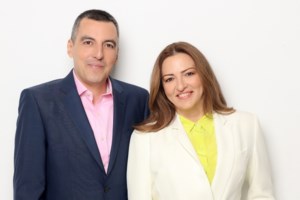 Πρεμιέρα για τις "Συνδέσεις" - Η "καλημέρα" του Κώστα Παπαχλιμίντζου και της Κατερίνας Δούκα