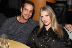 Χριστίνα Αλούπη: "Είναι λογικό να αναρωτιούνται αν έχω χωρίσει - Στα παιδιά λείπει πολύ ο πατέρας τους"