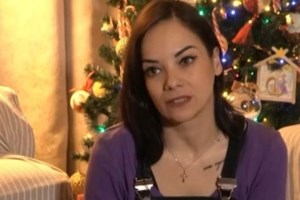 Κατερίνα Τσάβαλου: "Ήταν 26 χρόνων κι έφυγε από καρκίνο στο νωτιαίο μυελό, ήταν πολύ άγριο τότε"