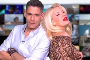 Ελένη Μενεγάκη: "Κάποιος με μάτιασε -  O γιατρός με περιμένει"