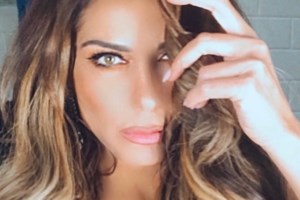 "Πόρτα" και η Καίτη Γαρμπή στον Φοίβο