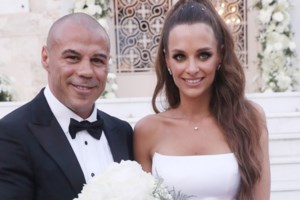 Η σπάνια φωτογραφία του Μιχάλη Ζαμπίδη με τις δίδυμες κόρες του - εικόνα 2