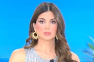 Σταματίνα Τσιμτσιλή: "Η Ναταλία Δραγούμη είπε στην κάμερα αυτό που και να το σκέφτεσαι, δεν το λες ποτέ" - εικόνα 3