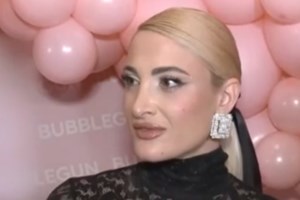 Σοκάρει η Ιωάννα Τούνη | Οι φωτογραφίες τρεις μέρες μετά την πλαστική επέμβαση στη μύτη