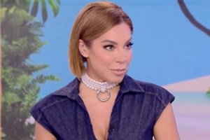 Γενέθλια για την Ιωάννα Τούνη! Το ξέφρενο πάρτι στον Νίκο Βέρτη και η τριώροφη τούρτα