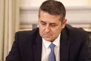 Τίνα Μεσσαροπούλου: "Μετά από 26 δύσκολες μέρες στη ΜΕΘ ήρθε η ώρα - Ο επόμενος σταθμός μας είναι η Γερμανία" - εικόνα 2