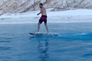Κωνσταντίνος Αργυρός – Αλεξάνδρα Νίκα | Μαζί στο Ιόνιο – Οι αναρτήσεις που τους πρόδωσαν