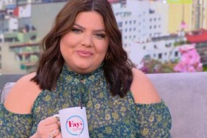 Κατερίνα Καινούργιου VS Δανάη Μπάρκα: "Υπουλα πράγματα και δήθεν μηνύματα δεν μου αρέσουν"