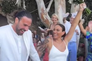 Οι ευχές του Δημήτρη Οικονόμου στην Ευρυδίκη Βαλαβάνη για τον γάμο της: "Βίον ανθόσπαρτον, την είχαμε πολλά χρόνια στην εκπομπή"