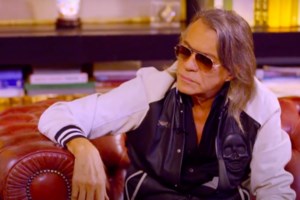 Ο Ηλίας Ψινάκης "τα έσπασε" σε Ρέμο και Βανδή