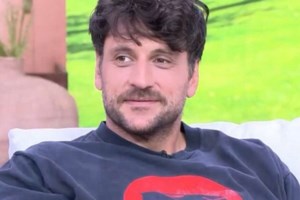 Γιώργος Χρυσοστόμου: "20 χρόνια ξεροστάλιαζα, τι να σε κάνω τώρα που ήρθες;" - εικόνα 3