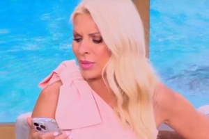 Ελένη Μενεγάκη: "Έπαθα σοκ! - Aν έχει φτάσει και στις κόρες μου που πάνε σε ξένο σχολείο...." - εικόνα 3