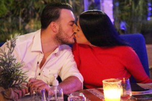 Σάκης Αρσενίου & Λαμπρινή Πλεύρη παντρεύονται με θρησκευτικό γάμο - Το προσκλητήριο του γάμου τους - εικόνα 2