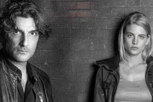 Ο Νίκος Κουρής σε σπάνια βραδινή έξοδο με τον 17χρονο γιο του, Πέτρο