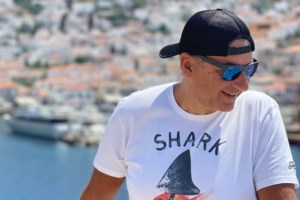 Ο Γιώργος Λιάγκας έπεσε θύμα επιτήδειων του διαδικτύου – Η ανάρτηση της Φαίης Σκορδά