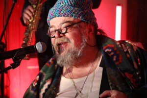 Ο Σταμάτης Κραουνάκης προτείνει ανακωχή στην Άλκηστη Πρωτοψάλτη: "Φυσικά και την αγαπάω, έτσι είναι οι μεγάλες σχέσεις στη ζωή" - εικόνα 2