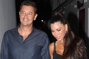 Γενέθλια για τον Αντώνη Σρόιτερ! Η τούρτα υπερπαραγωγή και οι επώνυμοι καλεσμένοι που βρέθηκαν στο πάρτι του - εικόνα 2