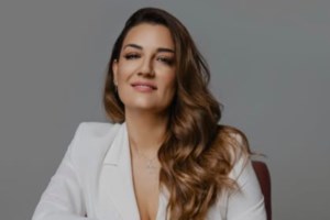 Η Ελίνα Παπίλα αποκαλύπτει το λόγο που επικοινώνησε ανοιχτά τον εκνευρισμό της με το "Happy Day"