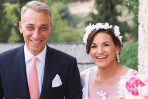 Η Όλγα Κεφαλογιάννη γιορτάζει τα πρώτα γενέθλια των διδύμων της