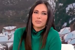 Ο Ιορδάνης Χασαπόπουλος επέστρεψε στην εκπομπή μετά την περιπέτεια της υγείας του: "Τυχαίνουν κι αυτά στη ζωή"