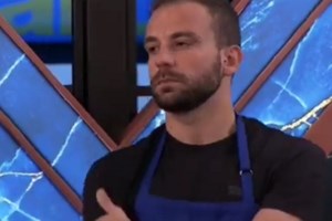 MasterChef | Μετά τον "σεξιστή" Ηλία, ήρθε ο "μισογύνης" Παύλος