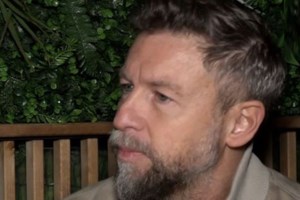 Γιάννης Βαρδής: "Κουβαλάω το βάρος της υπογραφής για τον γάμο του πατέρα μου - Δεν το ήθελε"