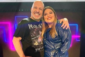 Ο Νίκος Μουτσινάς αντιδρά στα λεγόμενα της Δανάης Μπάρκα: "Στα πόδια μας το μεγαλώσαμε αυτό το παιδί"