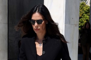 Σταματίνα Τσιμτσιλή: "Γιατί να συζητάει το Happy Day και ο κάθε πικραμένος τι συμβαίνει στη δική σου οικογένεια;"