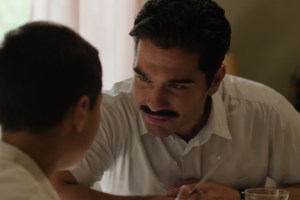 Είναι επίσημο! Η ζωή του Μίκη Θεοδωράκη στη μεγάλη οθόνη - Ποιος θα τον υποδυθεί;