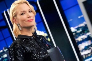 Είναι επίσημο! Η Βίκυ Καγιά παρουσιάστρια του Dancing With The Stars