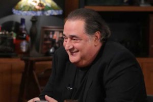 Νίκος Κοκλώνης: Ο Βασίλης Καρράς μου είπε "Βγάλε με να μιλήσω, δεν πεθαίνω έτσι εύκολα"