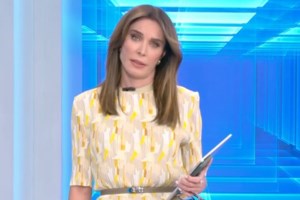 Συγκινημένη η Τατιάνα Στεφανίδου στην αυλαία του "T-live": "Μου είναι πάρα πολύ δύσκολο, εδώ βρήκα μία οικογένεια"