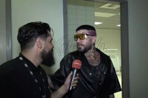 Ο Snik ποζάρει πρώτη φορά με τη νέα του σύντροφό, Γιώτα Ιωαννίδου