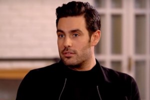 Κώστας Μαρτάκης: "Με τα 'Καλημερούδια' εκθρονίσαμε Λιάγκα- Σκορδά. Μετά τα μέσα της σεζόν, τους φάγαμε!"