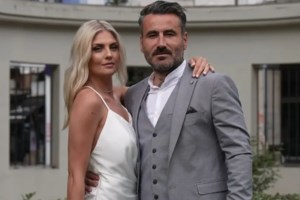 Κρίστη Καθάργια: "Ο γιος μου ήρθε όταν ήμουν 24, με το ένα χέρι τον κοίμιζα και με το άλλο έγραφα την πτυχιακή μου" - εικόνα 2