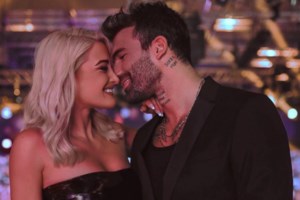 Δημήτρης Αλεξάνδρου σε Ιωάννα Τούνη: "Είμαι 101% ερωτευμένος μαζί σου" - εικόνα 2