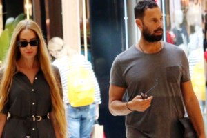 Η πρώτη δημόσια εμφάνιση της Αντωνίας Καλλιμούκου μετά την αποκάλυψη της εγκυμοσύνης της - εικόνα 2